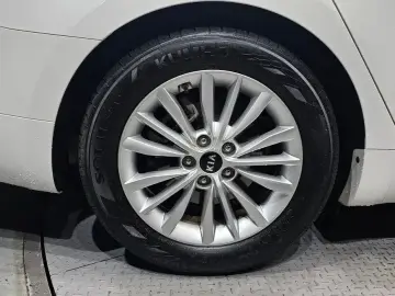 2019 Kia K7 с пробегом 76 527 км