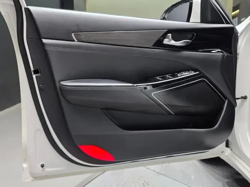 2019 Kia K7 с пробегом 76 527 км