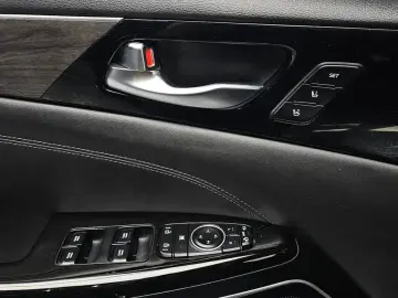 2020 Kia K7 с пробегом 71 047 км