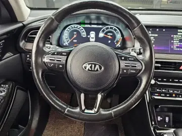 2020 Kia K7 с пробегом 62 943 км