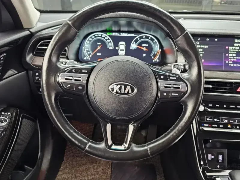 2020 Kia K7 с пробегом 62 943 км