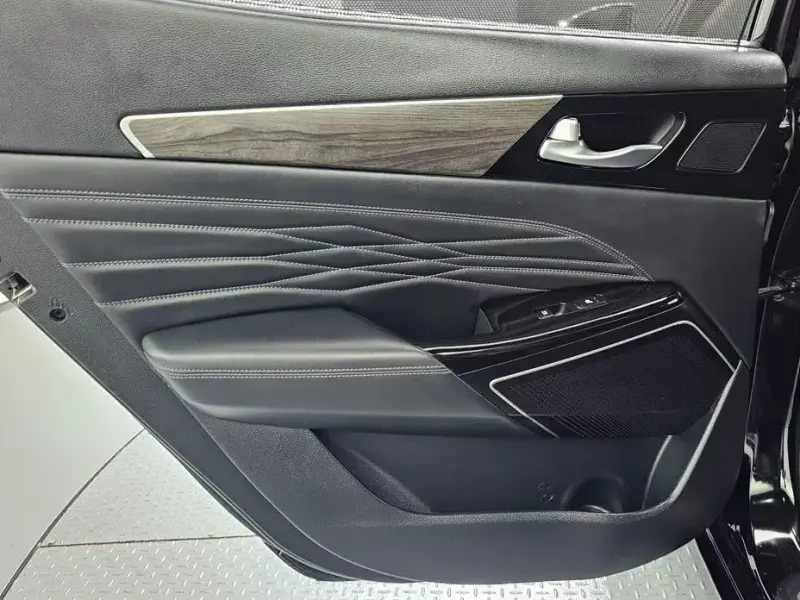 2020 Kia K7 с пробегом 62 943 км