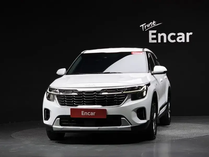 2023 Kia Seltos с пробегом 44 268 км