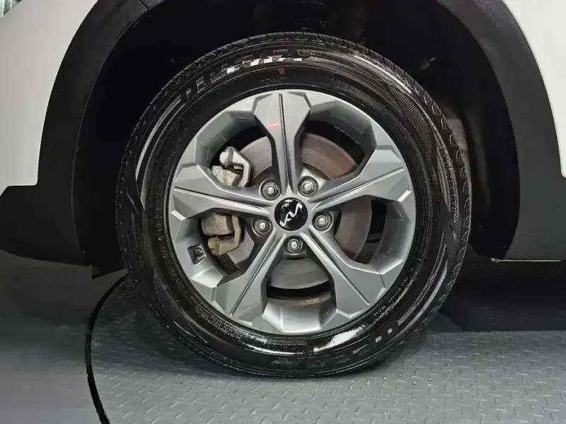 2023 Kia Seltos с пробегом 44 268 км