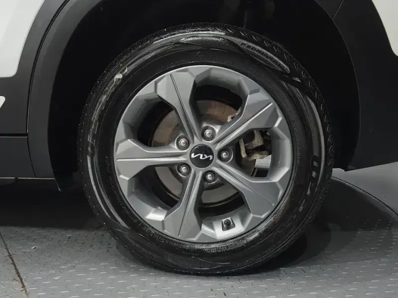 2023 Kia Seltos с пробегом 44 268 км