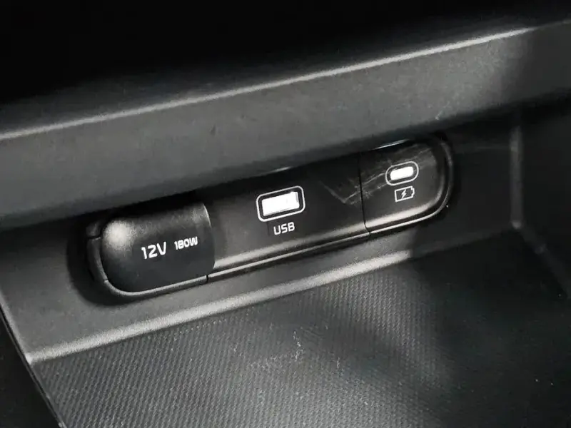 2023 Kia Seltos с пробегом 44 268 км