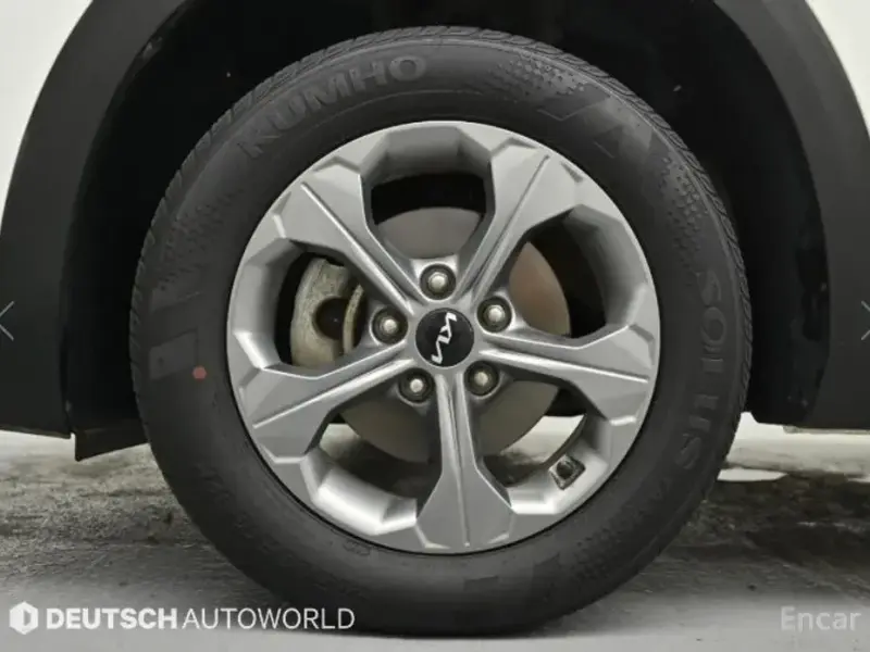 2023 Kia Seltos с пробегом 43 176 км