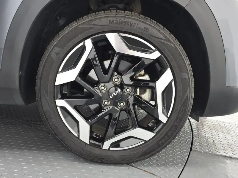 2022 Kia Seltos с пробегом 18 928 км