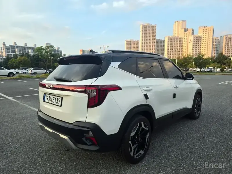 2023 Kia Seltos с пробегом 11 840 км