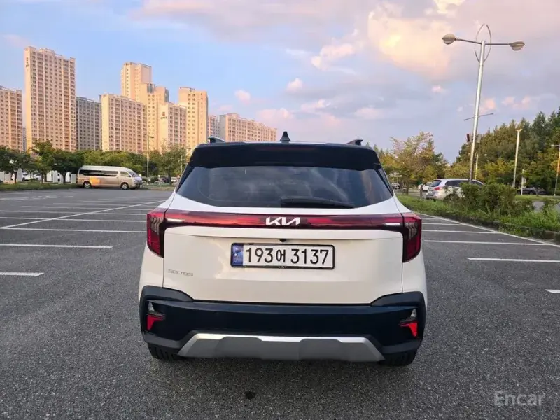 2023 Kia Seltos с пробегом 11 840 км