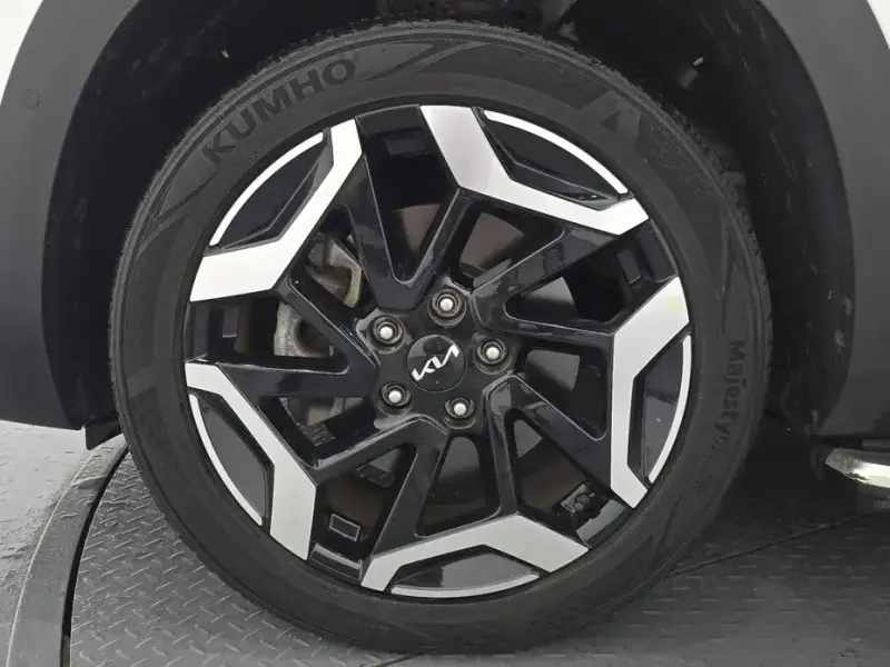 2024 Kia Seltos с пробегом 16 541 км