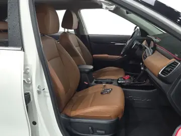 2024 Kia Seltos с пробегом 16 541 км