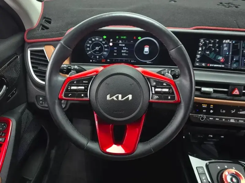 2024 Kia Seltos с пробегом 16 541 км