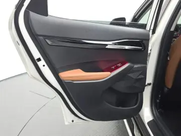 2024 Kia Seltos с пробегом 16 541 км