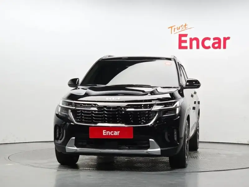 2023 Kia Seltos с пробегом 11 434 км