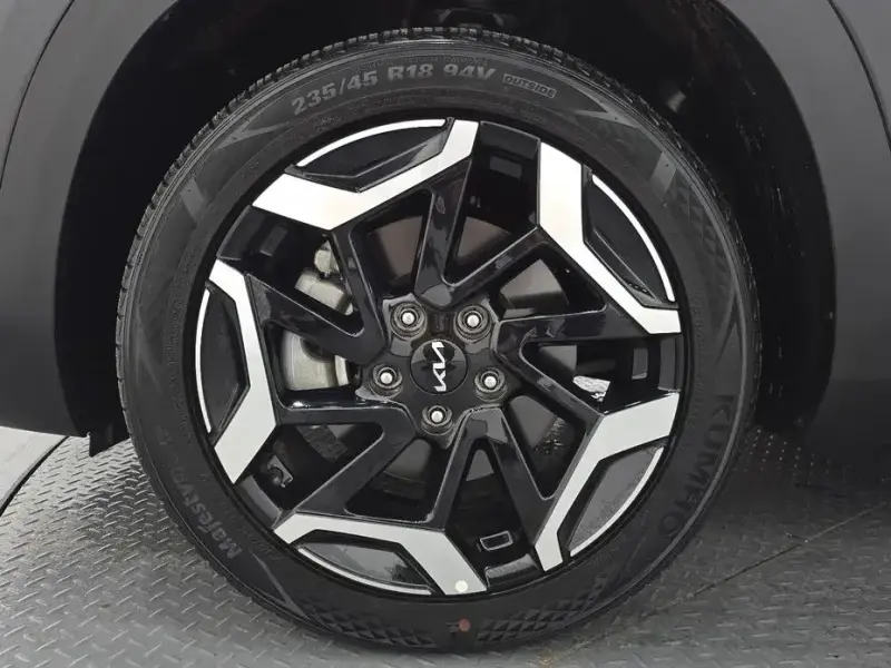 2023 Kia Seltos с пробегом 11 434 км