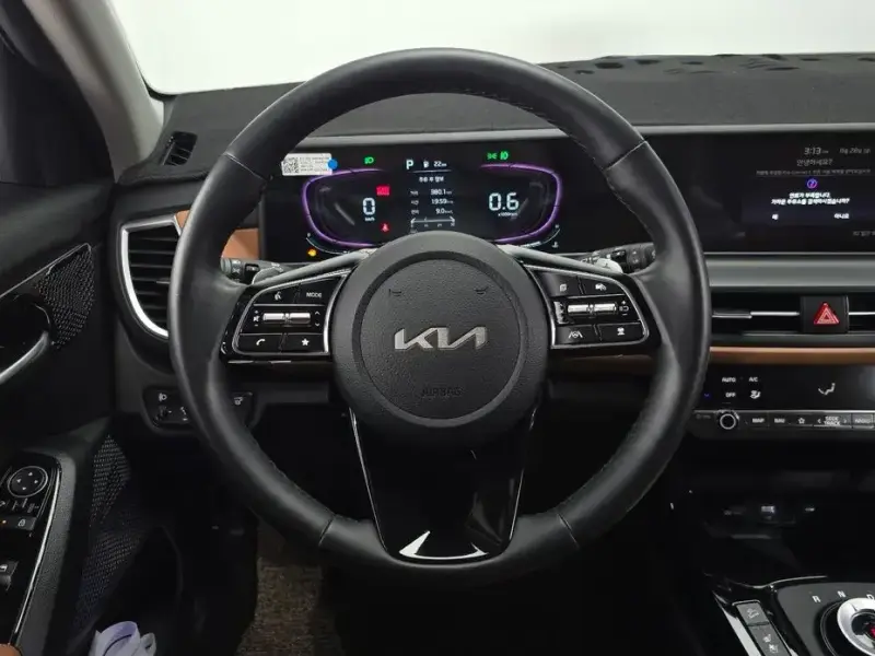 2023 Kia Seltos с пробегом 11 434 км