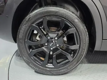 2024 Kia Seltos с пробегом 28 660 км