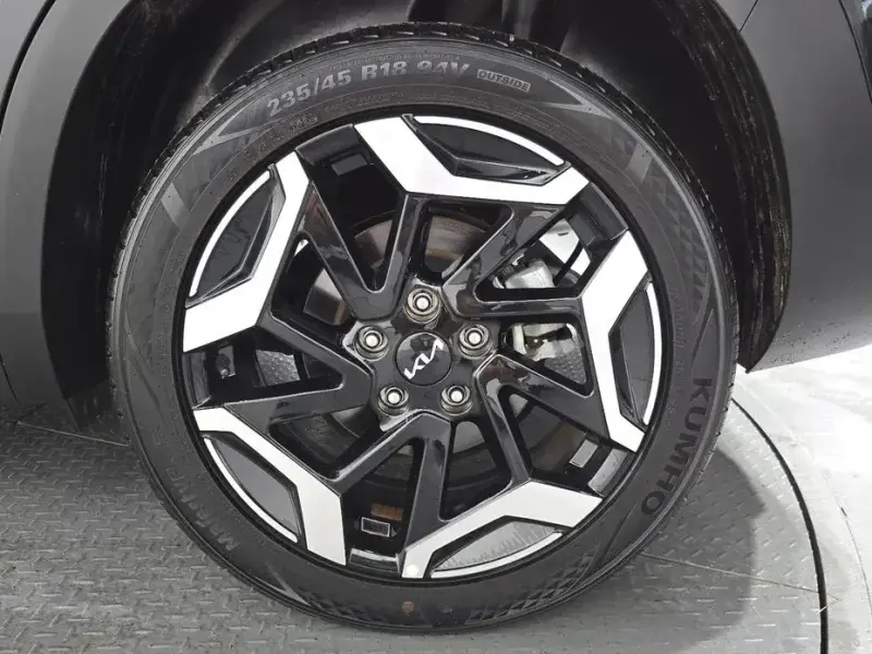 2023 Kia Seltos с пробегом 11 434 км