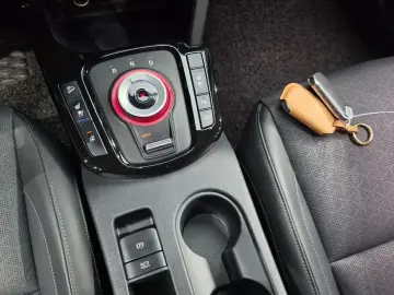 2024 Kia Seltos с пробегом 28 660 км