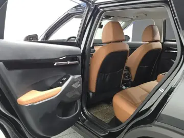 2023 Kia Seltos с пробегом 11 434 км