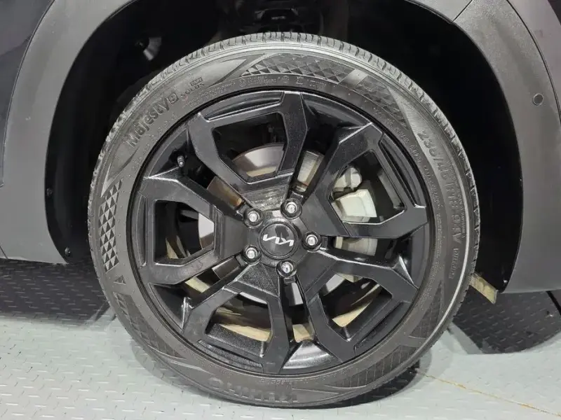 2024 Kia Seltos с пробегом 28 660 км
