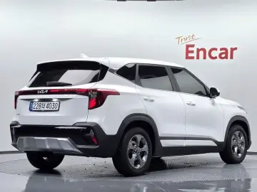 2025 Kia Seltos с пробегом 17 711 км