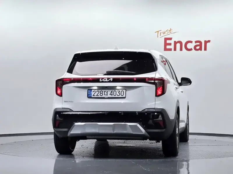 2025 Kia Seltos с пробегом 17 711 км