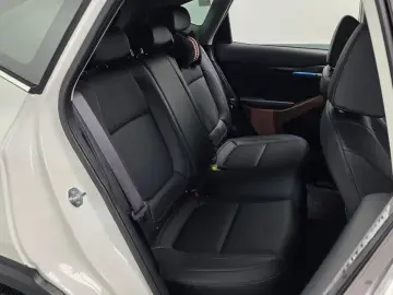 2025 Kia Seltos с пробегом 17 711 км