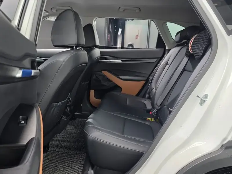2025 Kia Seltos с пробегом 17 711 км