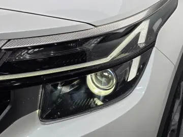 2025 Kia Seltos с пробегом 17 711 км