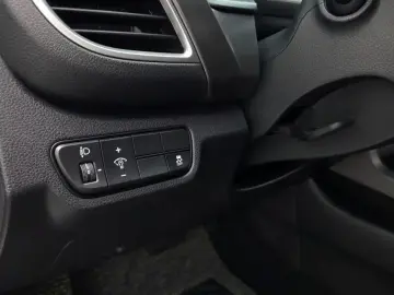 2025 Kia Seltos с пробегом 17 711 км
