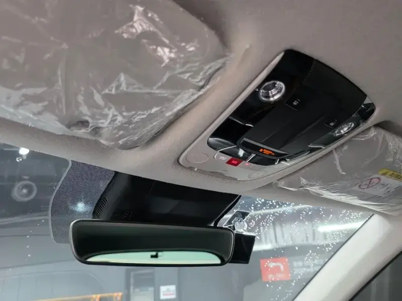 2025 Kia Seltos с пробегом 17 711 км