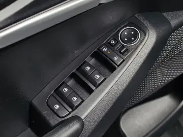 2023 Kia Seltos с пробегом 65 814 км