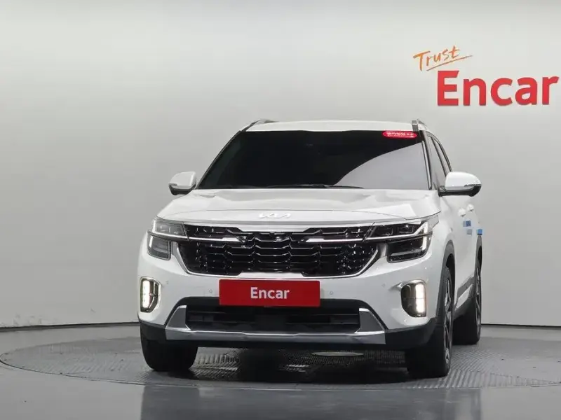 2023 Kia Seltos с пробегом 5 061 км