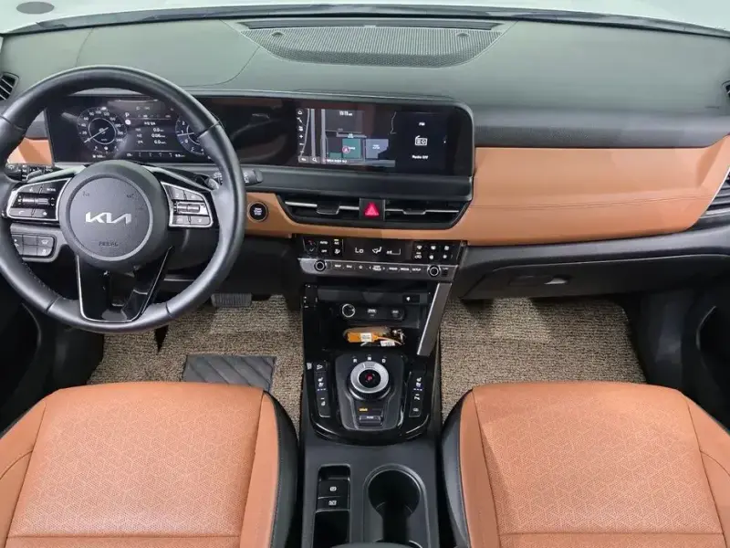 2023 Kia Seltos с пробегом 5 061 км