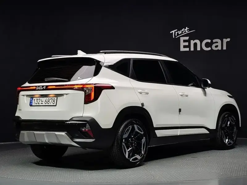 2025 Kia Seltos с пробегом 5 246 км