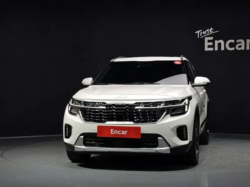 2025 Kia Seltos с пробегом 5 246 км
