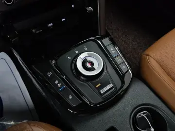 2025 Kia Seltos с пробегом 5 246 км