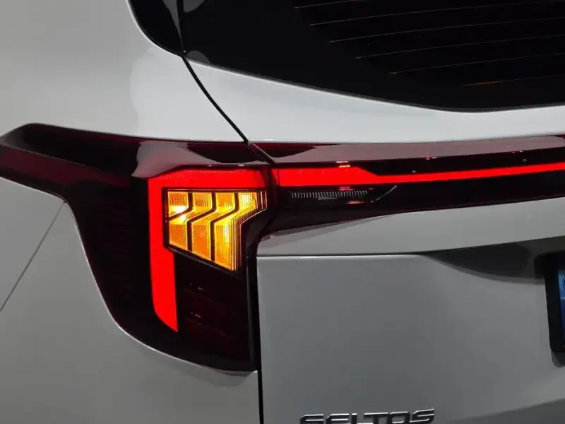 2023 Kia Seltos с пробегом 5 061 км