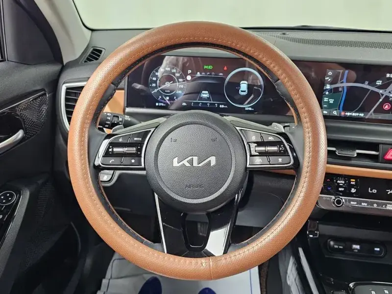 2025 Kia Seltos с пробегом 5 246 км