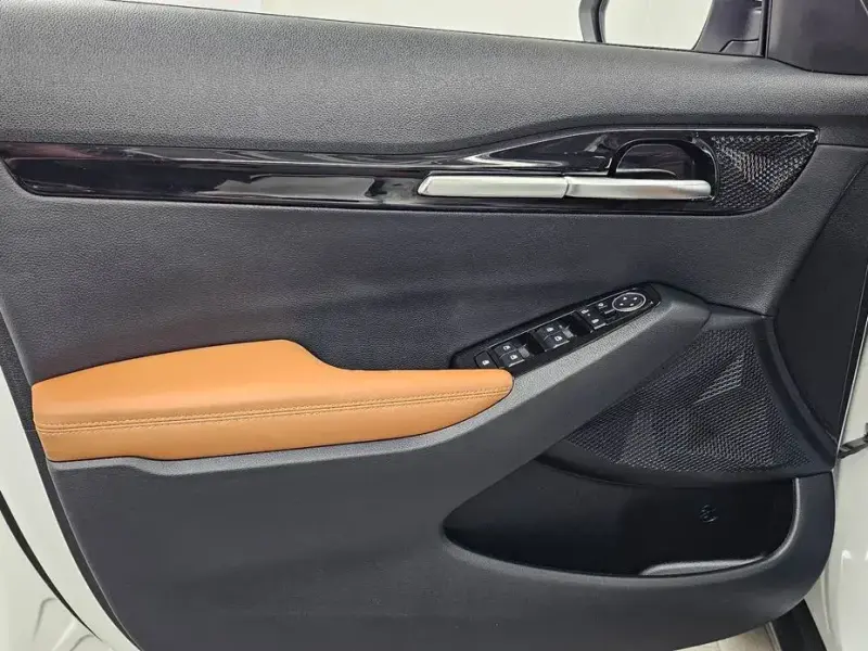 2025 Kia Seltos с пробегом 5 246 км