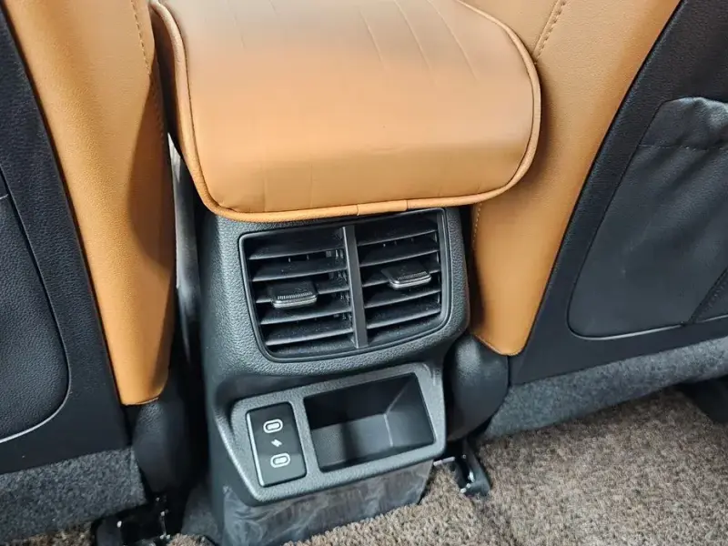 2025 Kia Seltos с пробегом 5 246 км