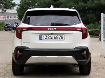 2025 Kia Seltos с пробегом 5 200 км