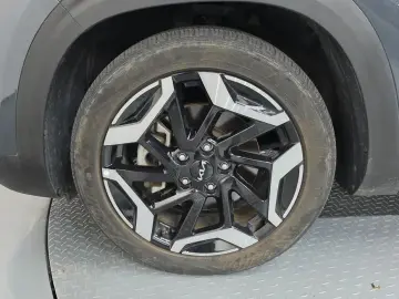 2023 Kia Seltos с пробегом 25 773 км