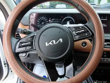 2025 Kia Seltos с пробегом 5 200 км