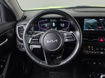 2023 Kia Seltos с пробегом 25 773 км