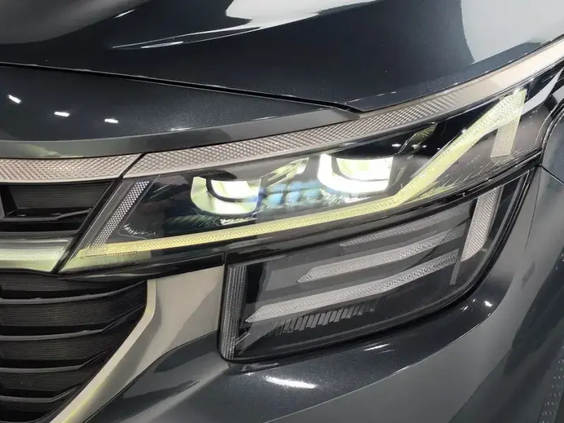 2023 Kia Seltos с пробегом 25 773 км