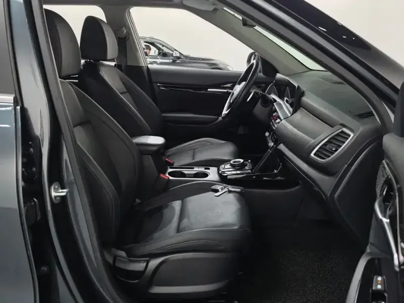 2023 Kia Seltos с пробегом 25 773 км