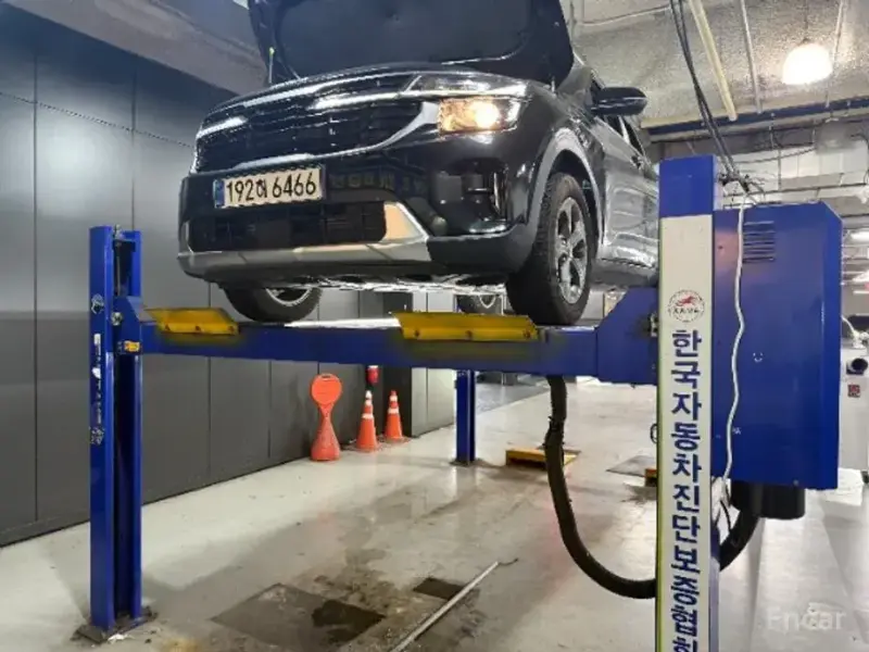 2023 Kia Seltos с пробегом 27 523 км